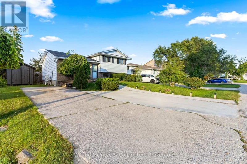 517 Wales Drive, Saugeen Shores, Ontario, N0H2C1, Saugeen Shores, Ontario — photo 1 of 5