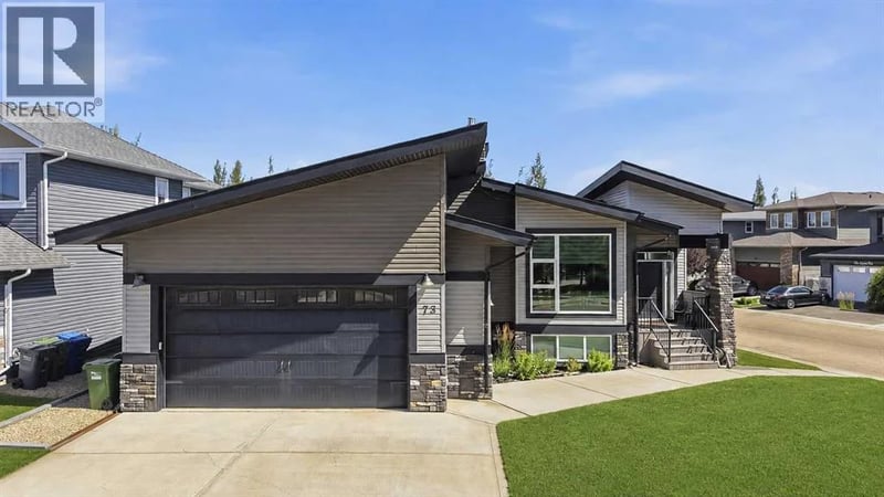 73 Lalor Drive, Red Deer, Alberta, T4R0R6, Red Deer, Alberta — photo 1 of 5