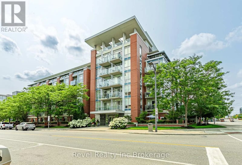 #515 80 Port Street East, Mississauga (Port Credit), Ontario, L5G4V6, Mississauga (Port Credit), Ontario — photo 1 of 5