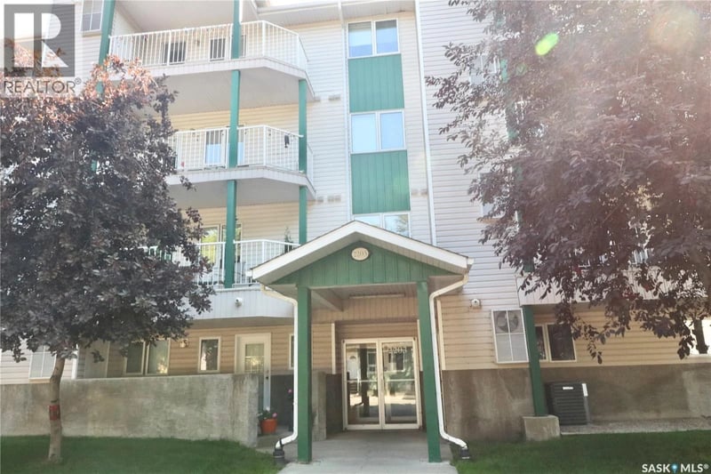 209 2203 ANGUS STREET, Regina, Saskatchewan, S4T2A3, Regina, Saskatchewan — photo 1 of 5