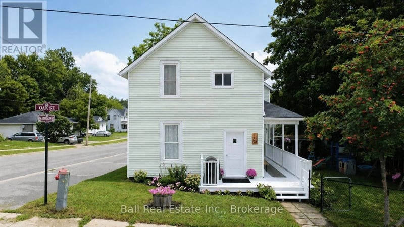 22 Oak Street, Havelock-Belmont-Methuen (Havelock), Ontario, K0L1Z0, Havelock-Belmont-Methuen (Havelock), Ontario — photo 1 of 5