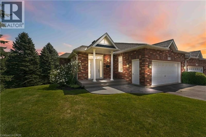 2182 STONEHAVEN Avenue, Niagara Falls, Ontario, L2J4K2, Niagara Falls, Ontario — photo 1 of 5