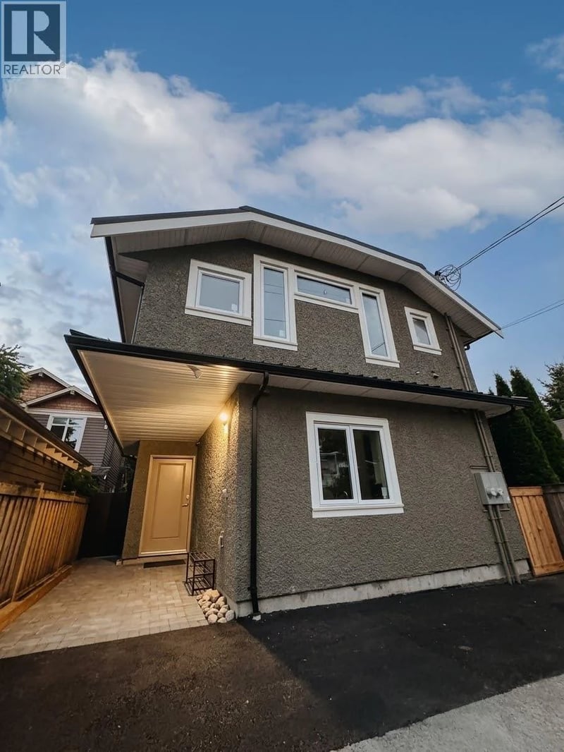 4690 6 Avenue, Vancouver, British Columbia, V6R1V7, Vancouver, British Columbia — photo 1 of 5