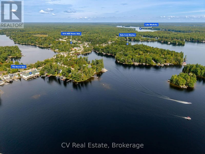 1016 Mill Street, Muskoka Lakes (Medora), Ontario, P0C1A0, Muskoka Lakes (Medora), Ontario — photo 1 of 5