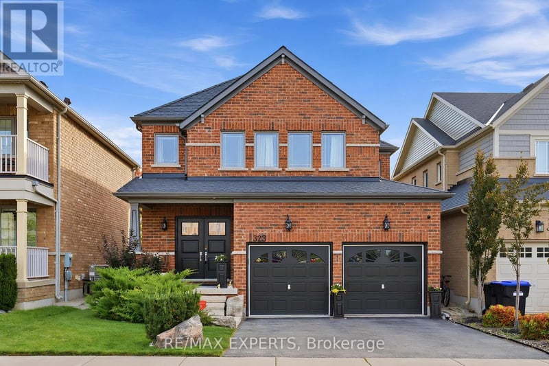 323 Langford Boulevard, Bradford West Gwillimbury (Bradford), Ontario, L3Z0P7, Bradford West Gwillimbury (Bradford), Ontario — photo 1 of 5