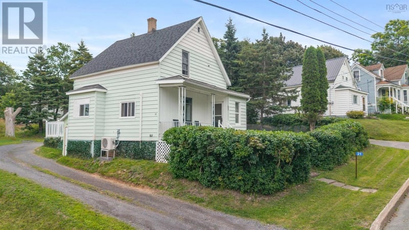 21 Hampson Street, Trenton, Nova Scotia, B0K1X0, Trenton, Nova Scotia — photo 1 of 5