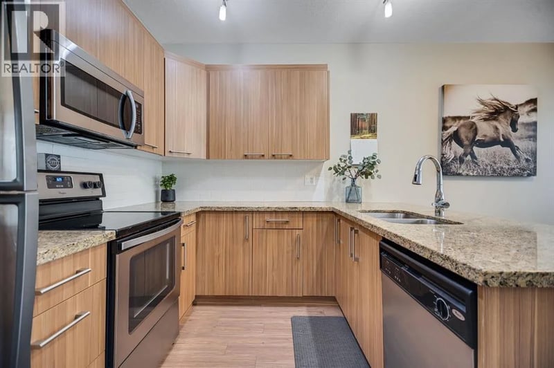 300 Marina Drive, Chestermere, Alberta, T1X0P6, Chestermere, Alberta — photo 1 of 5