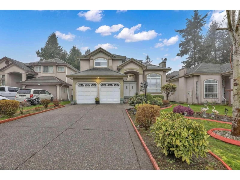 6125 132A Street, Surrey, British Columbia, V3X3J6, Surrey, British Columbia — photo 1 of 5