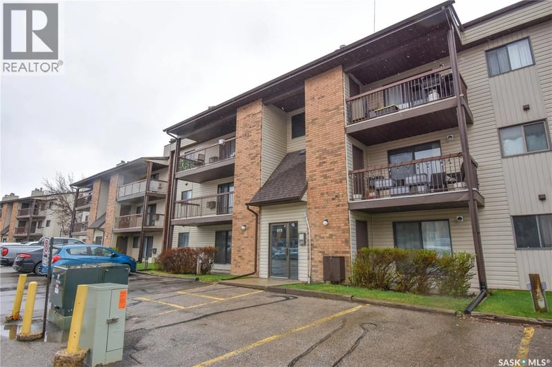 101 375 Kingsmere BOULEVARD, Saskatoon, Saskatchewan, S7J4J6, Saskatoon, Saskatchewan — photo 1 of 5