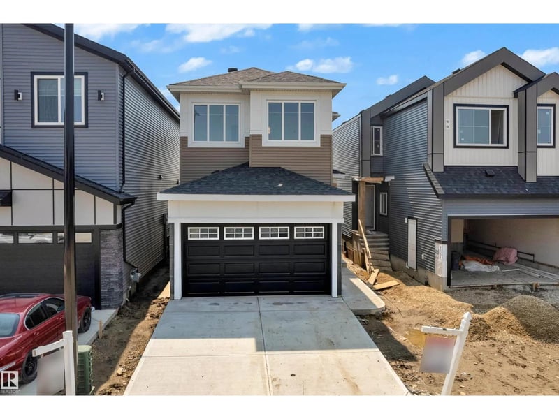 4607 18 AVE SW SW, Edmonton, Alberta, T6X1A4, Edmonton, Alberta — photo 1 of 5