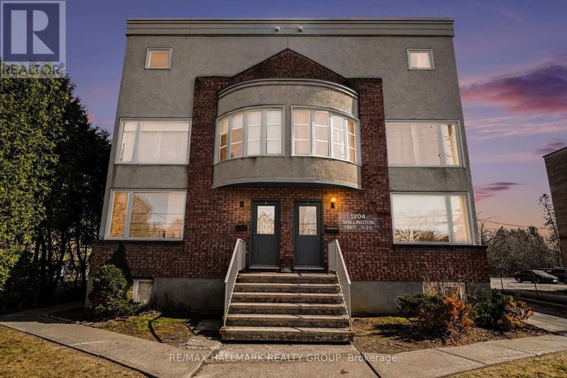#15 1204 Shillington Avenue, Ottawa, Ontario, K1Z7Z4, Ottawa, Ontario — photo 1 of 5