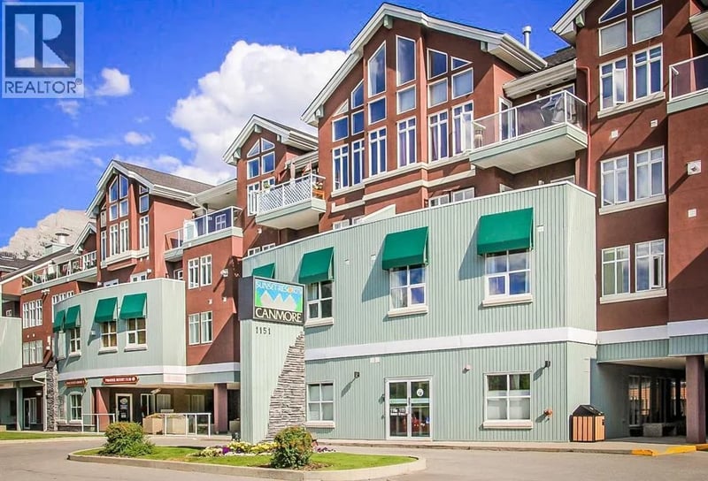 1151 Sidney Street, Canmore, Alberta, T1W3G1, Canmore, Alberta — photo 1 of 5