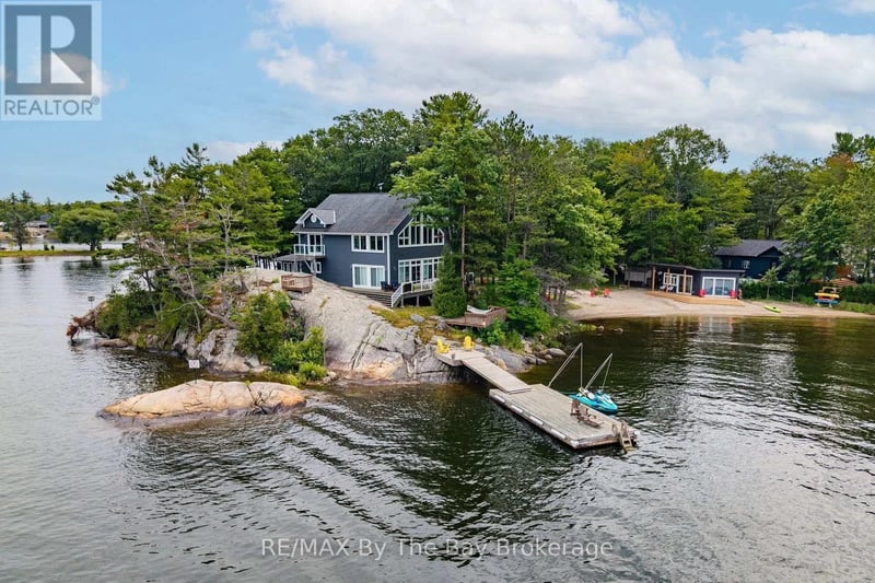 31 Gidley Turnpike, Georgian Bay (Baxter), Ontario, P0E1E0, Georgian Bay (Baxter), Ontario — photo 1 of 5