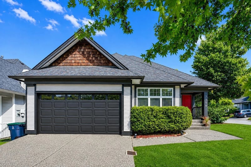 7508 146 Street, Surrey, British Columbia, V3S8T9, Surrey, British Columbia — photo 1 of 5
