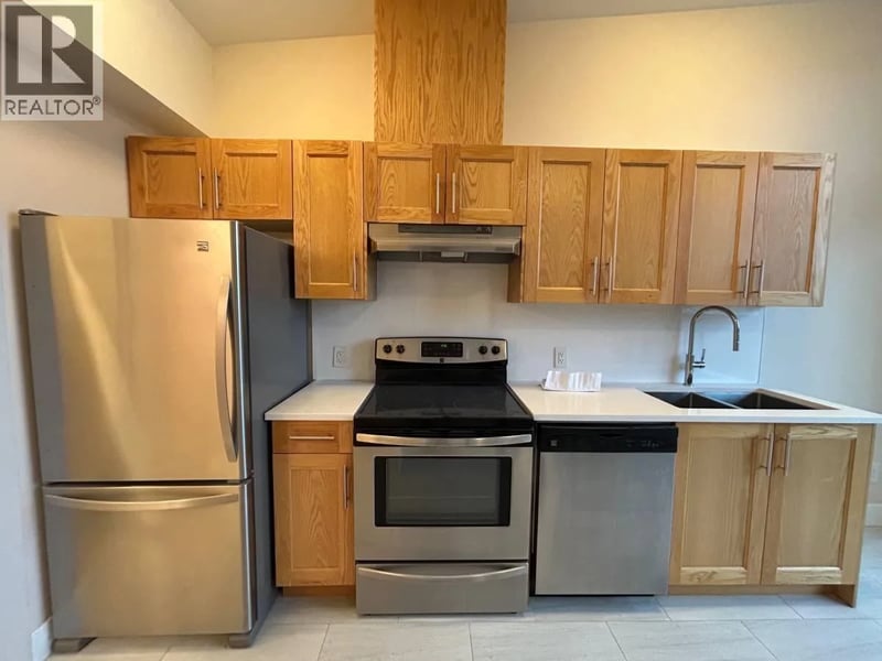 #4XX 191 11TH Avenue, Vancouver, British Columbia, V5T2C1, Vancouver, British Columbia — photo 1 of 5