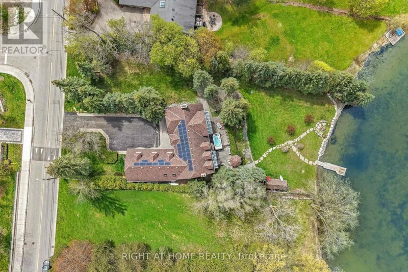 566 Sunset Beach Road, Richmond Hill (Oak Ridges Lake Wilcox), Ontario, L4E3J8, Richmond Hill (Oak Ridges Lake Wilcox), Ontario — photo 1 of 5