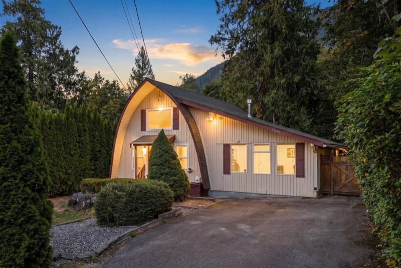 66603 SUMMER Road, Hope, British Columbia, V0X1L1, Hope, British Columbia — photo 1 of 5