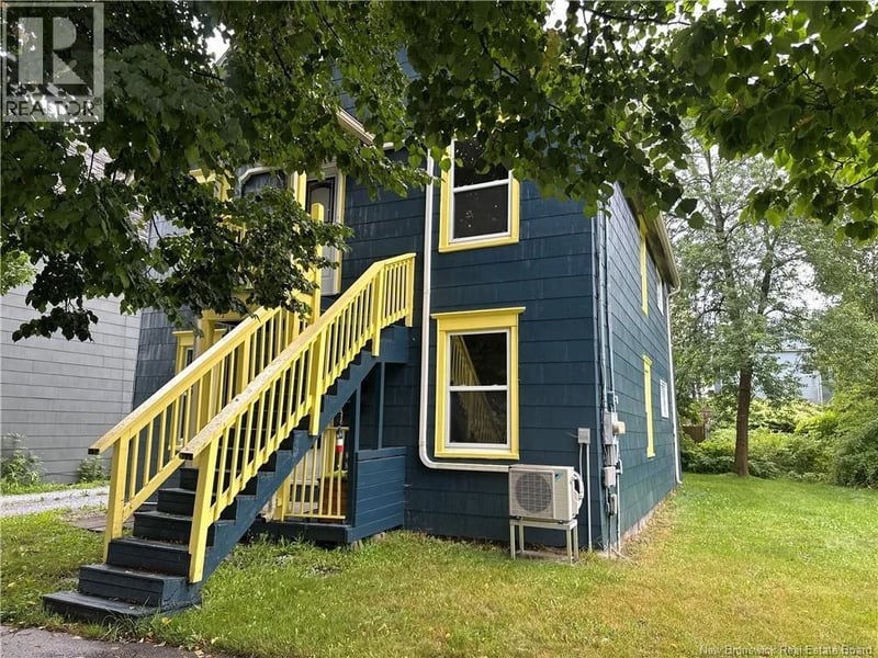 30-32 Cedar Grove Crescent, Saint John, New Brunswick, E2K4G6, Saint John, New Brunswick — photo 1 of 5