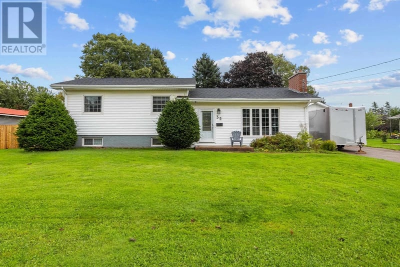 32 Darby Drive, Summerside, Prince Edward Island, C1N4V5, Summerside, Prince Edward Island — photo 1 of 5