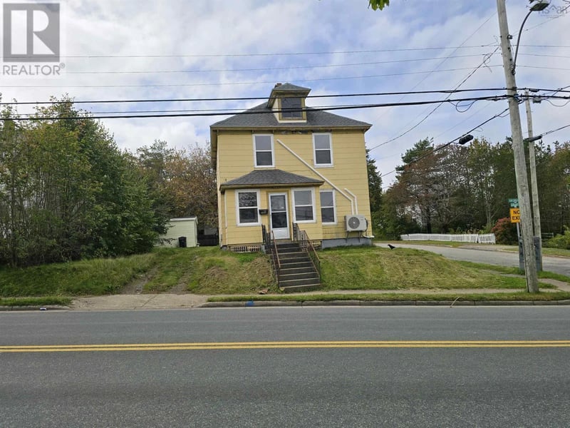 1038 George Street, Sydney, Nova Scotia, B1P1M8, Sydney, Nova Scotia — photo 1 of 5