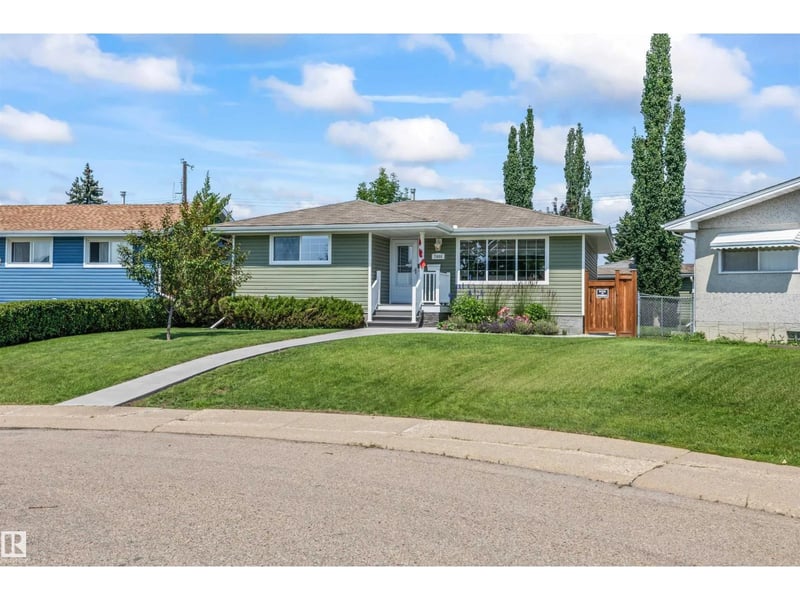 7408 133 AV NW, Edmonton, Alberta, T5C2E4, Edmonton, Alberta — photo 1 of 5