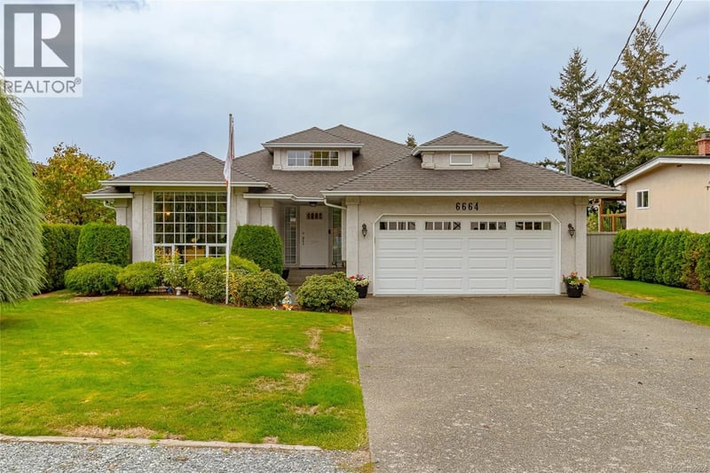 6664 Buena Vista Road, Central Saanich, British Columbia, V8Z5W7, Central Saanich, British Columbia — photo 1 of 5