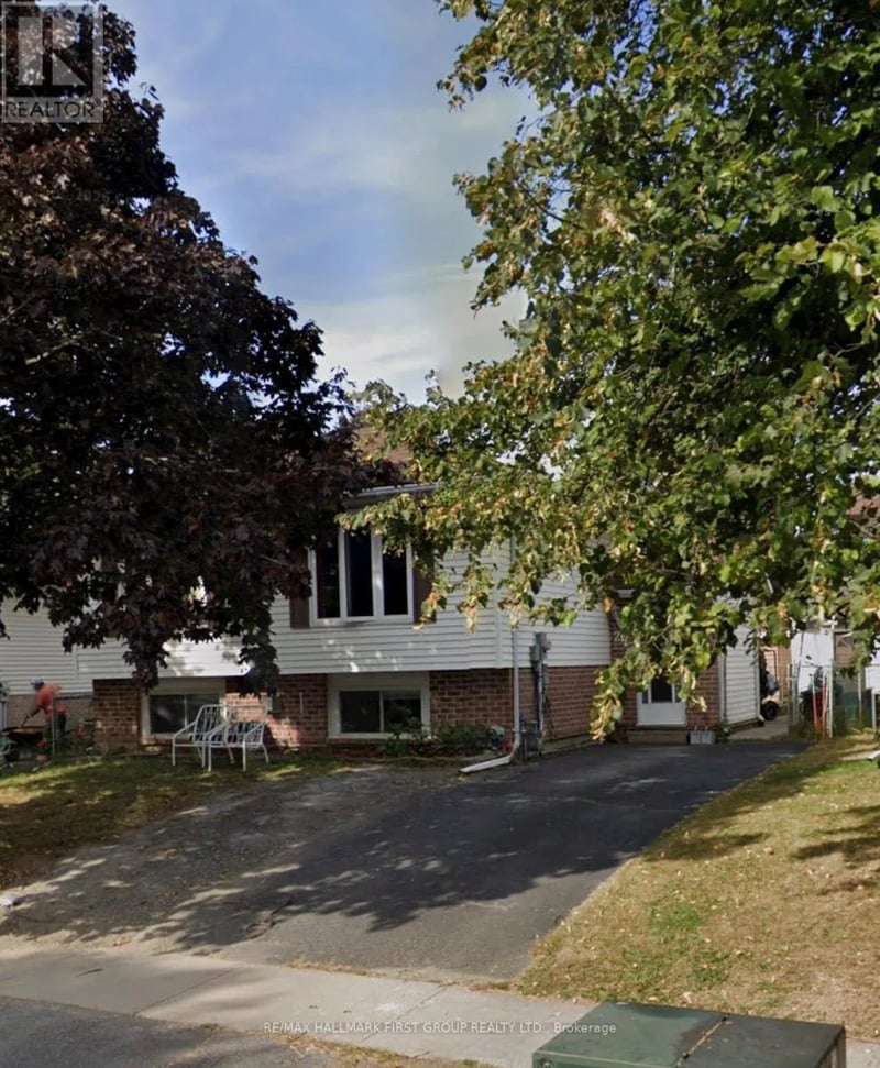 27 Dauphin Avenue, Kingston (Rideau), Ontario, K7K6B2, Kingston (Rideau), Ontario