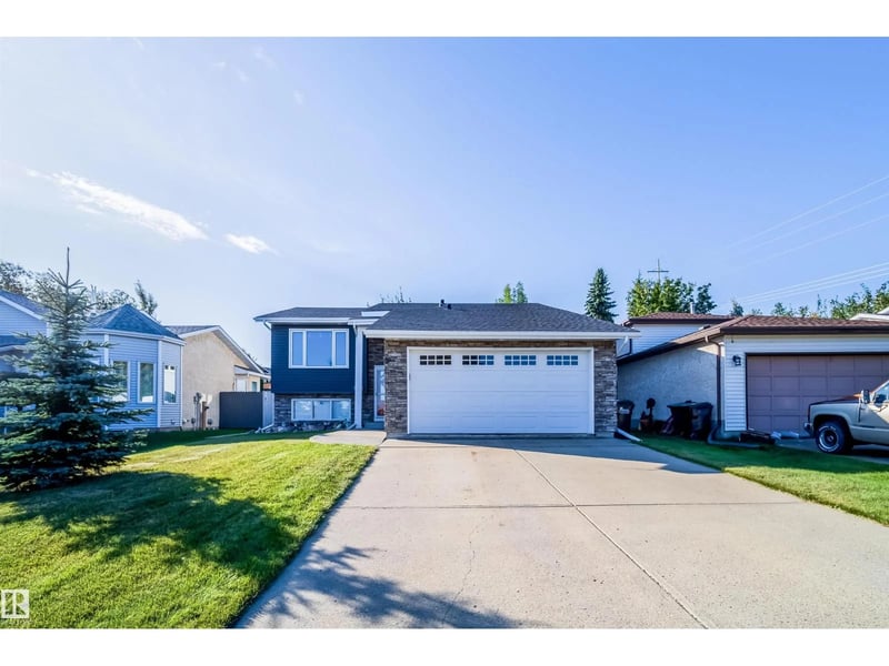 39 Deacon DR, Sherwood Park, Alberta, T8H1M7, Sherwood Park, Alberta — photo 1 of 5