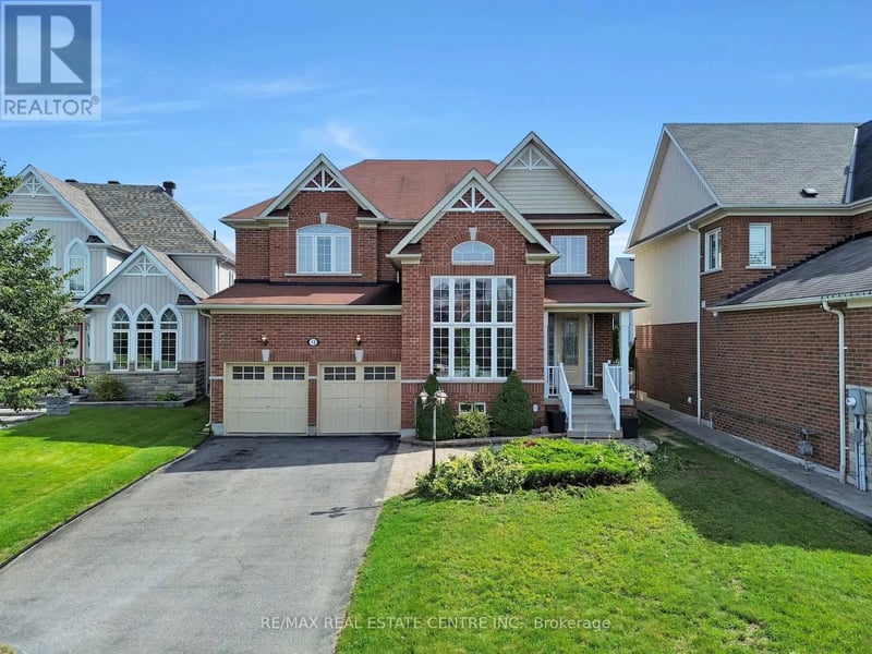 13 Lions Court, Essa (Angus), Ontario, L0M1B5, Essa (Angus), Ontario — photo 1 of 5