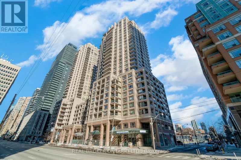 #1908 909 Bay Street, Toronto (Bay Street Corridor), Ontario, M5S3G2, Toronto (Bay Street Corridor), Ontario — photo 1 of 5