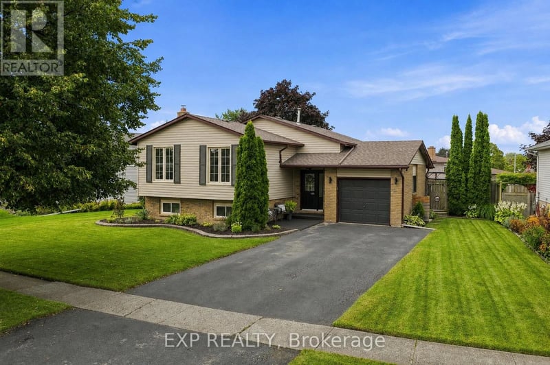 72 Acadia Drive, Welland (Prince Charles), Ontario, L3C6L6, Welland (Prince Charles), Ontario — photo 1 of 5
