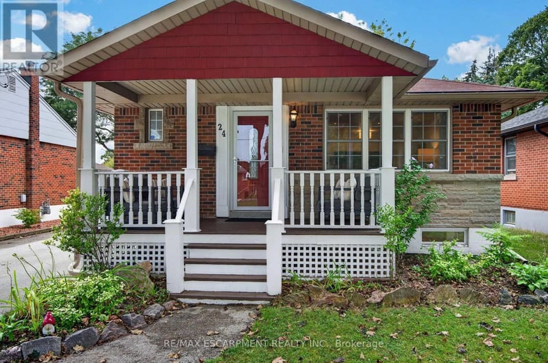 24 Castlefield Drive, Hamilton (Hampton Heights), Ontario, L8T3R2, Hamilton (Hampton Heights), Ontario — photo 1 of 5