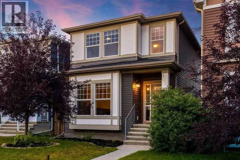 132 Evansborough Way Northwest, Calgary, Alberta, T3P1B1, Calgary, Alberta — photo 1 of 5