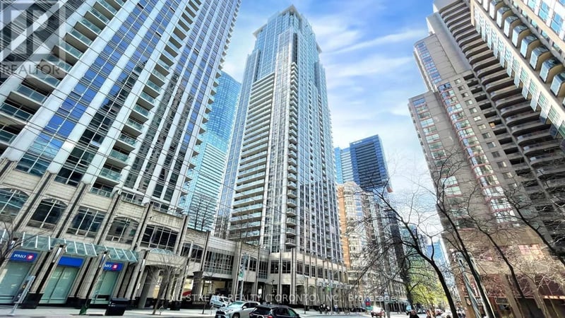 #3101 761 Bay Street, Toronto (Bay Street Corridor), Ontario, M5G2R2, Toronto (Bay Street Corridor), Ontario — photo 1 of 5