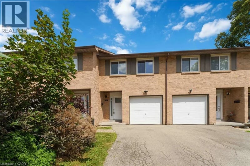 #3 66 SUMMERCREST Drive, Hamilton, Ontario, L8K6G6, Hamilton, Ontario — photo 1 of 5