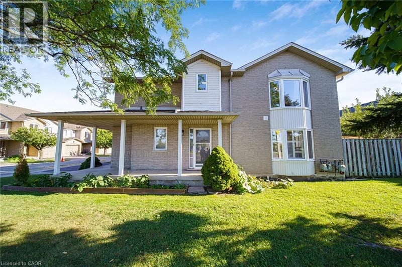 #1 800 PARAMOUNT Drive, Stoney Creek, Ontario, L8J3V7, Stoney Creek, Ontario — photo 1 of 5