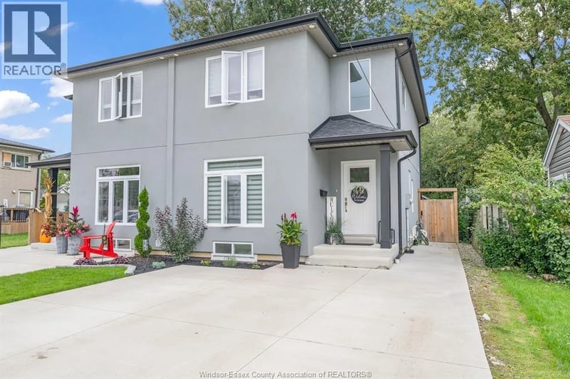 80 LAIRD, Essex, Ontario, N8M1S1, Essex, Ontario — photo 1 of 5