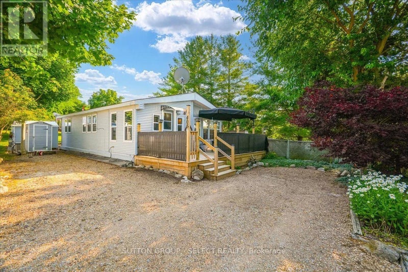 #405 8685 Rock Glen Road, Lambton Shores (Arkona), Ontario, N0M1B0, Lambton Shores (Arkona), Ontario — photo 1 of 5