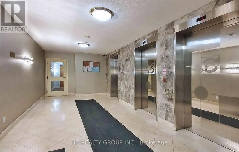 #710 9015 Leslie Street, Richmond Hill (Beaver Creek Business Park), Ontario, L4B3B6, Richmond Hill (Beaver Creek Business Park), Ontario — photo 1 of 5