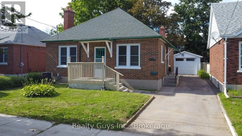 590 Mccannan Avenue, Peterborough (Town Ward 3), Ontario, K9J4J6, Peterborough (Town Ward 3), Ontario — photo 1 of 5