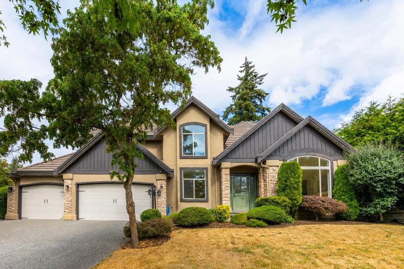 18589 55 Avenue, Surrey, British Columbia, V3S9E5, Surrey, British Columbia — photo 1 of 5