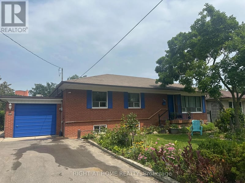 309 Queen Mary Drive, Oakville (CO Central), Ontario, L6K3L5, Oakville (CO Central), Ontario — photo 1 of 5