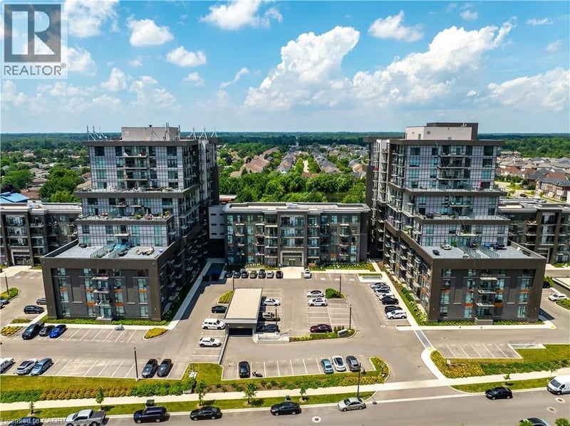 #809 460 DUNDAS Street East, Waterdown, Ontario, L8B2A5, Waterdown, Ontario — photo 1 of 5