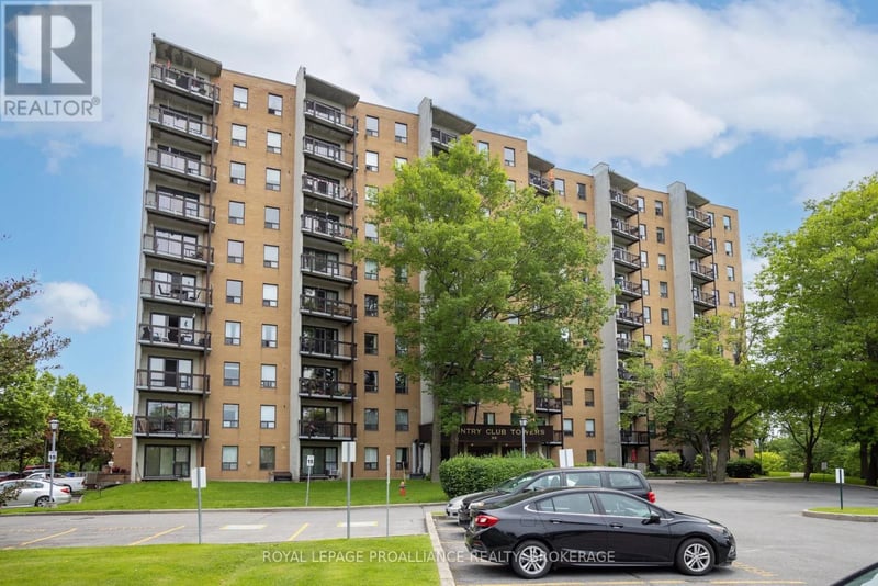 #909 66 Greenview Drive, Kingston (Central City West), Ontario, K7M7C5, Kingston (Central City West), Ontario — photo 1 of 5