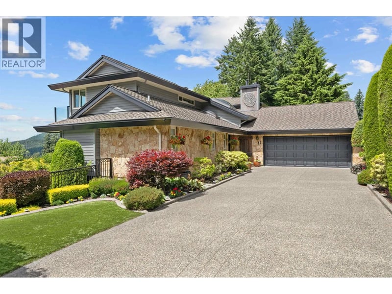 11 ELSDON Bay, Port Moody, British Columbia, V3H3Z2, Port Moody, British Columbia — photo 1 of 5