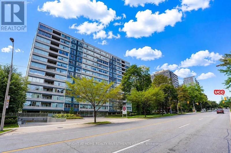 #102 500 Avenue Road, Toronto (Casa Loma), Ontario, M4V2J6, Toronto (Casa Loma), Ontario — photo 1 of 5