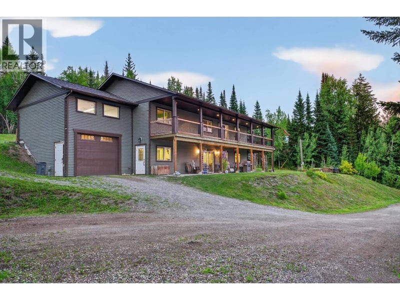 2077 SOMMERVILLE Road, Prince George, British Columbia, V2N6T6, Prince George, British Columbia — photo 1 of 5