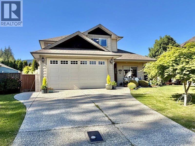 910 OCEANMOUNT Boulevard, Gibsons, British Columbia, V0N1V8, Gibsons, British Columbia — photo 1 of 5