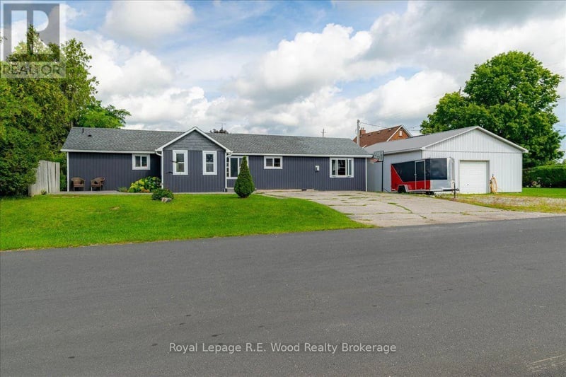 56 Queen Street, Norfolk (Langton), Ontario, N0E1G0, Norfolk (Langton), Ontario — photo 1 of 5