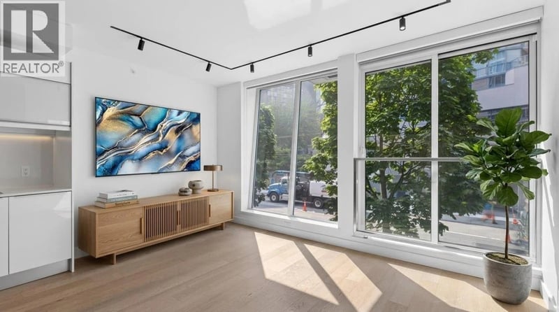 #206 1477 PENDER Street, Vancouver, British Columbia, V6G2S3, Vancouver, British Columbia — photo 1 of 5